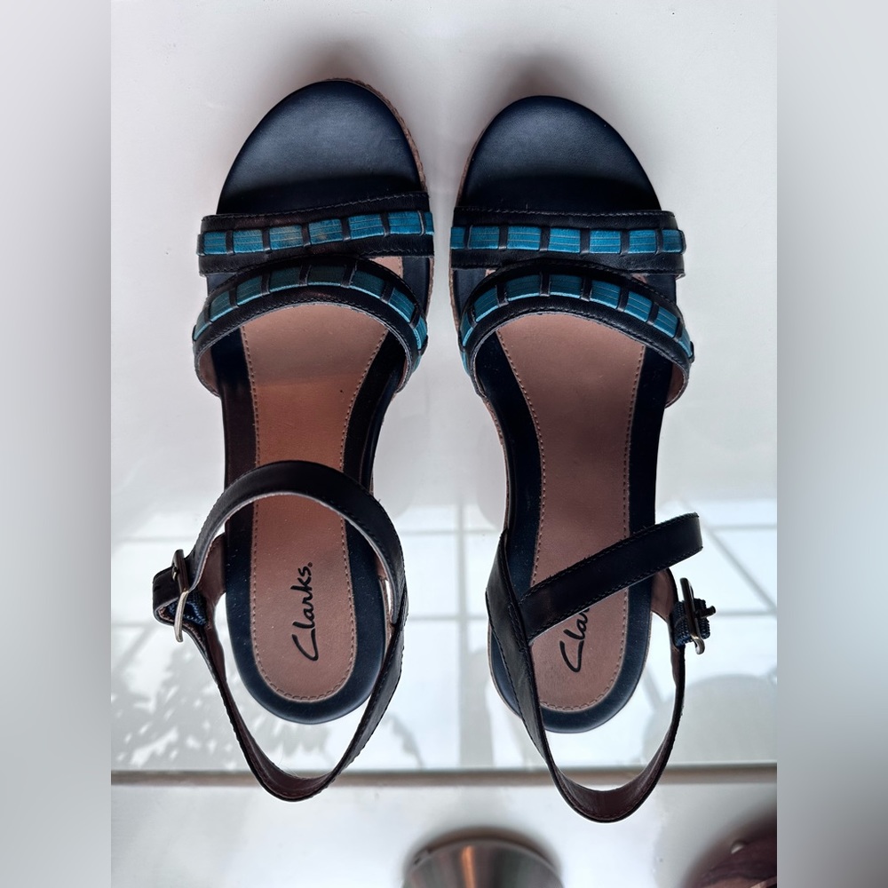 Woman’s Clark wedges. Cork wedges 8 1/2